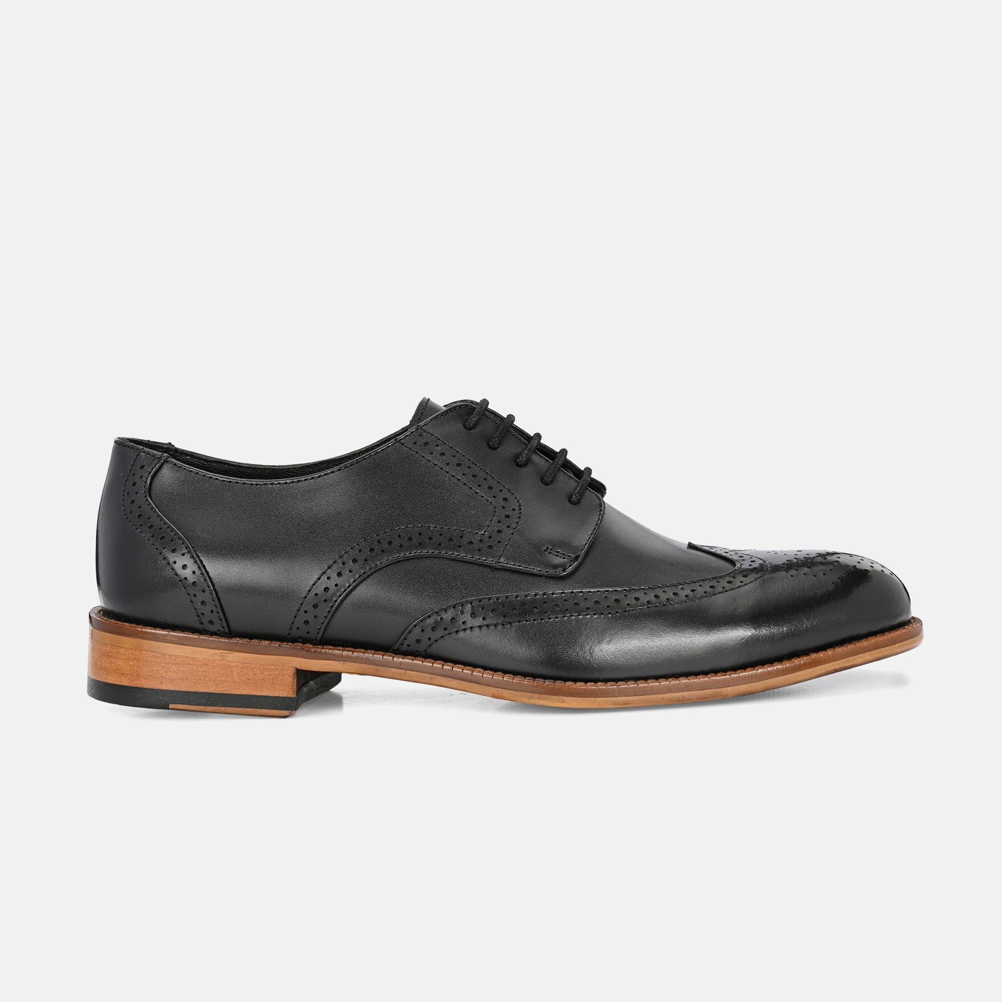 Classic Brogue Shoes by Lafattio