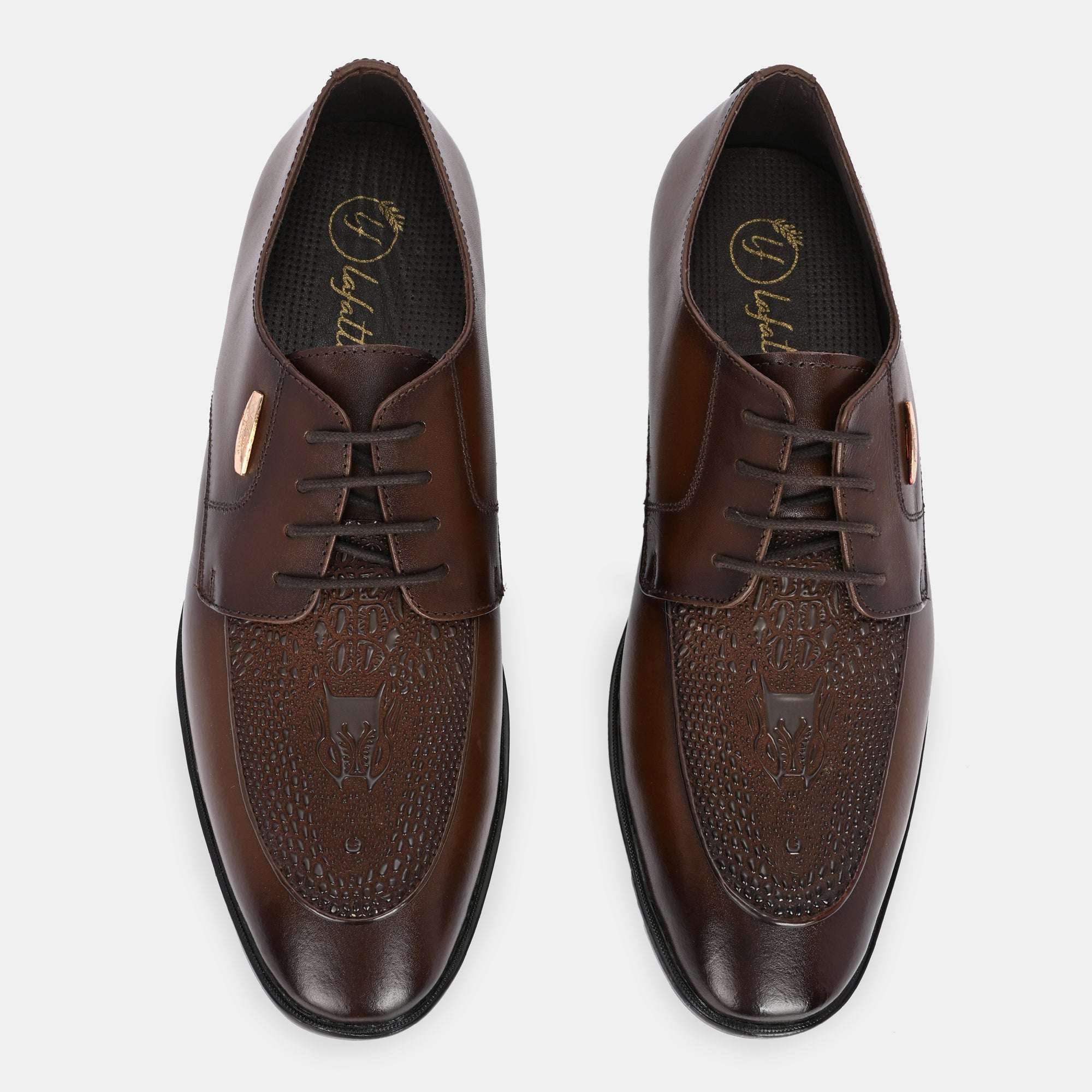 Hand Engraved Lace-Up Shoes by Lafattio