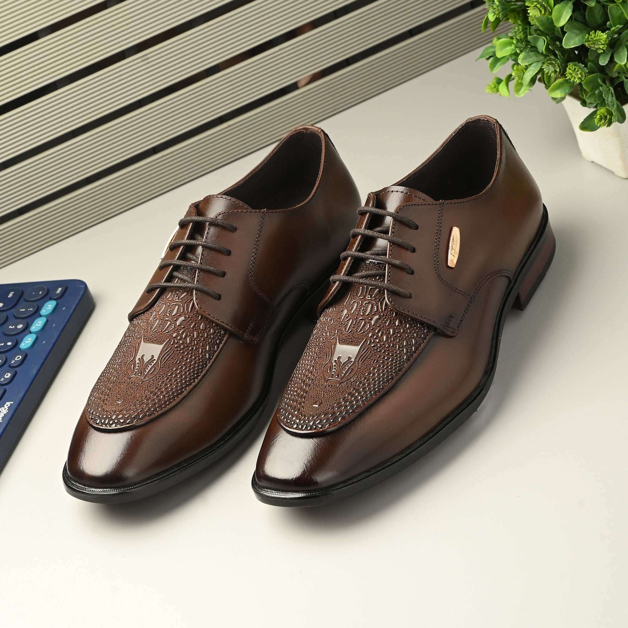 Hand Engraved Lace-Up Shoes by Lafattio