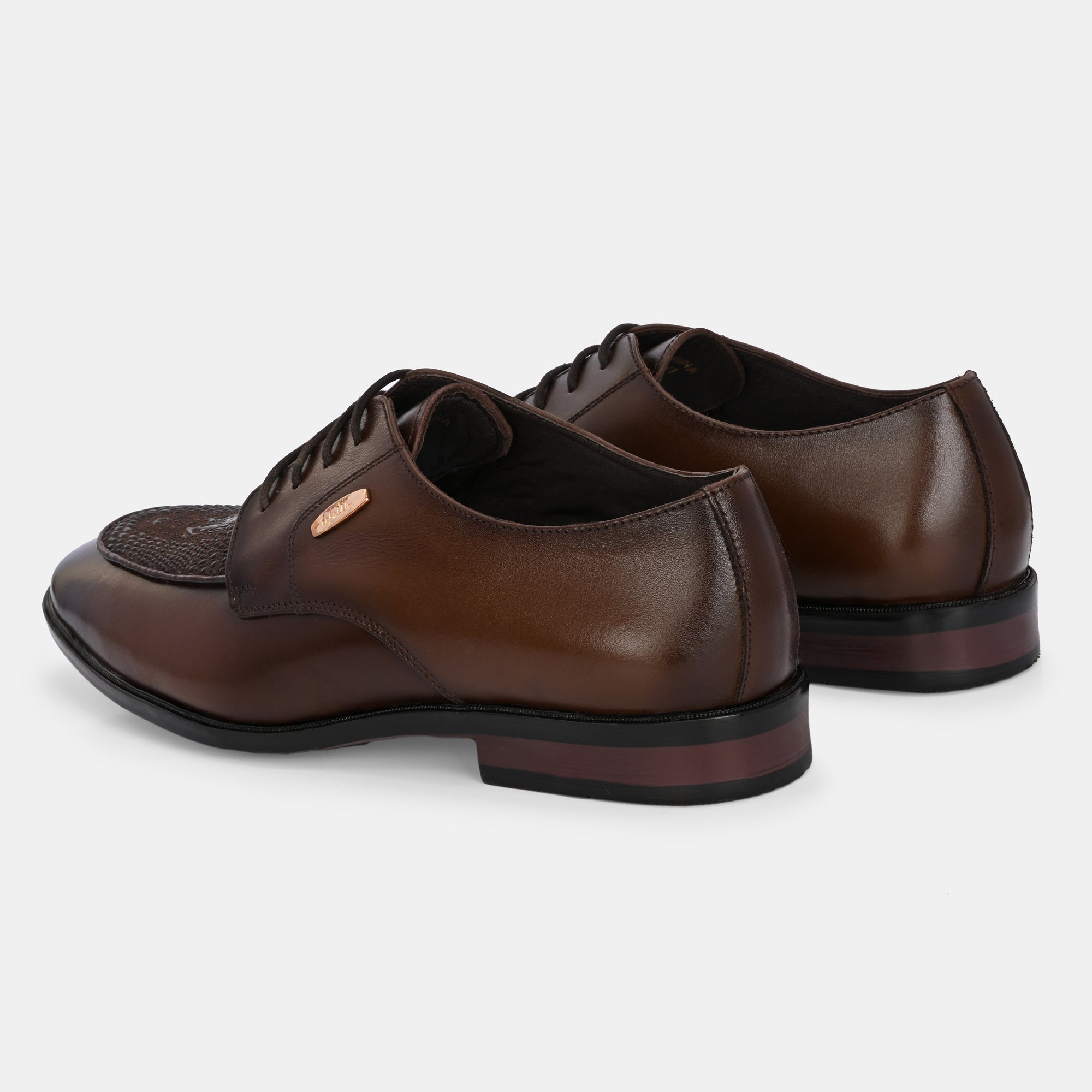 Hand Engraved Lace-Up Shoes by Lafattio